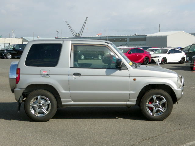 2000 Mitsubishi Pajero Mini H58A (UW-699d6bfc98b77)[2]