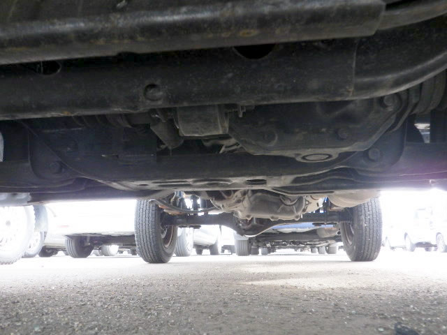 1997 Mitsubishi Minicab Truck U42T (UW-698452fcdd31d)[25]