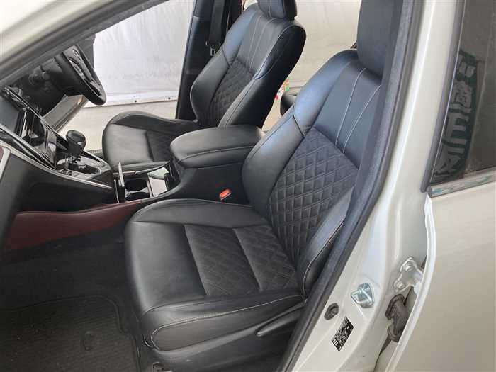 2014 Toyota Harrier DBA-ZSU65W (UW-69ad0016d7c96)[14]