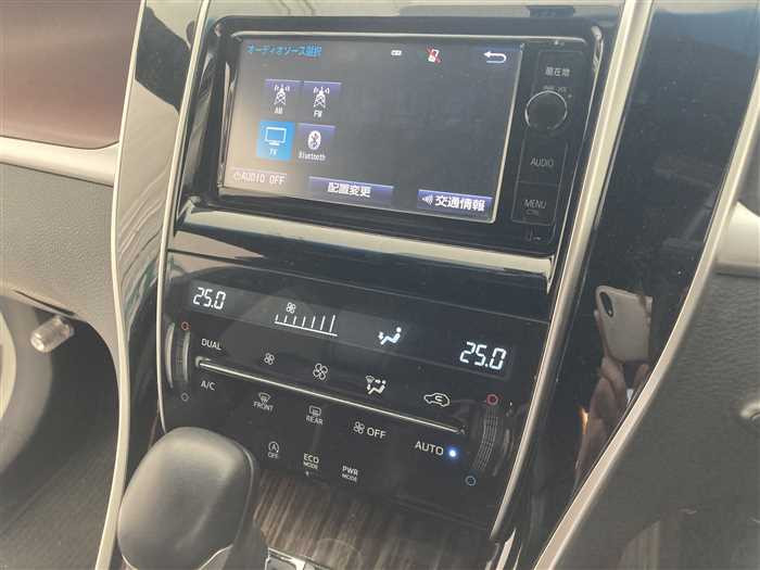 2014 Toyota Harrier DBA-ZSU65W (UW-69ad0016d7c96)[21]