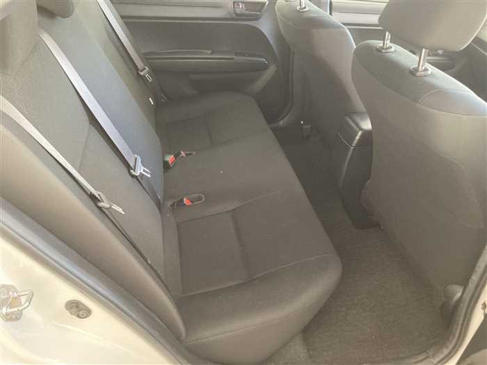 2020 Toyota Corolla Axio 5BA-NRE161 (UW-69ad001a9a3cb)[11]