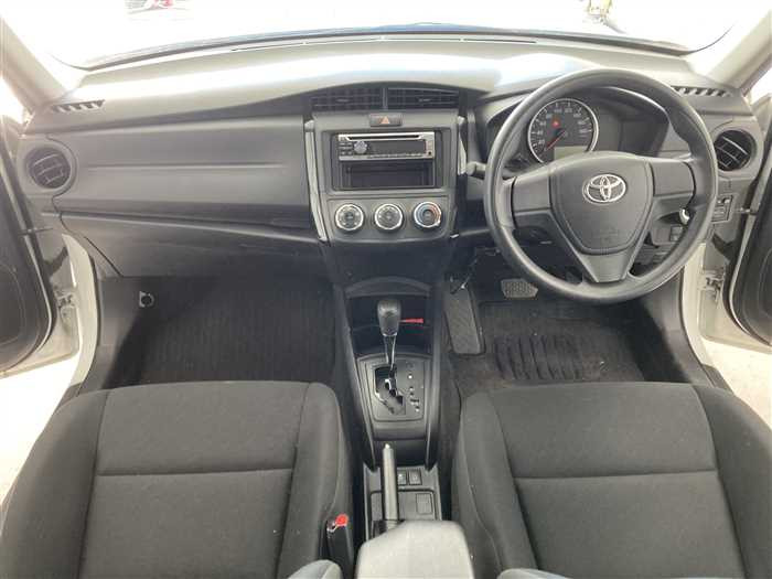 2020 Toyota Corolla Axio 5BA-NRE161 (UW-69ad001a9a3cb)[16]