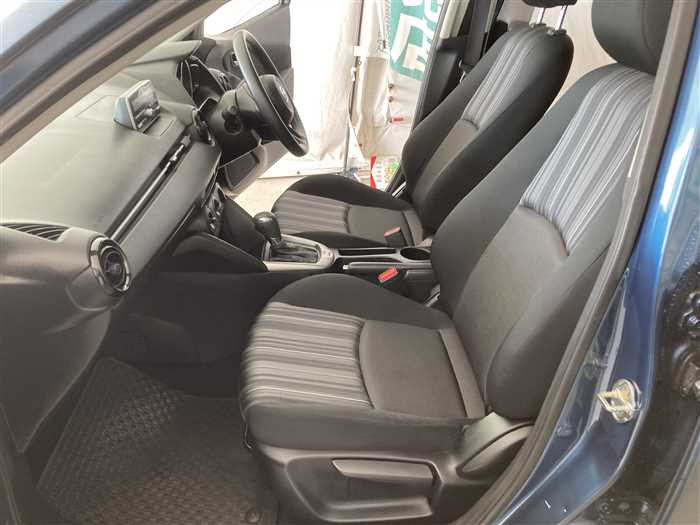 2020 Mazda Mazda2 4BA-DJLFJ (UW-6981ac3d8cf49)[14]