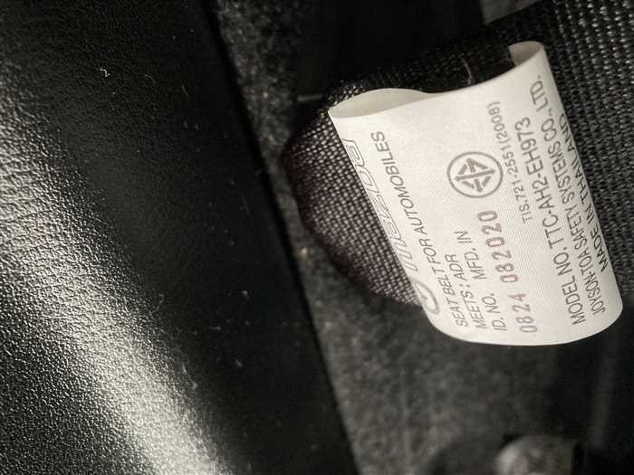 2020 Mazda Mazda2 4BA-DJLFJ (UW-6981ac3d8cf49)[20]