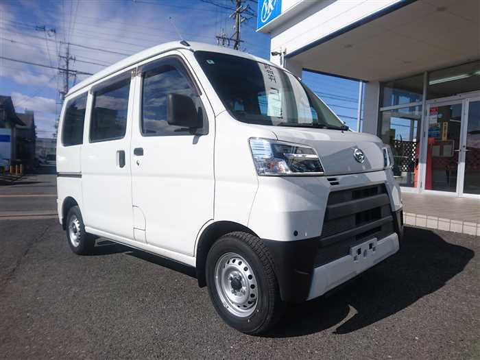 2021 Daihatsu Hijet Cargo S321V (UW-6981ac427f3d6)[2]