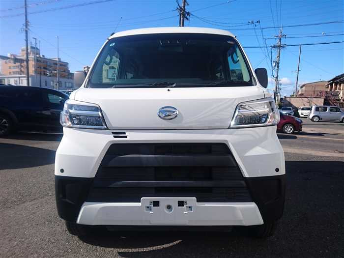 2021 Daihatsu Hijet Cargo S321V (UW-6981ac427f3d6)[3]