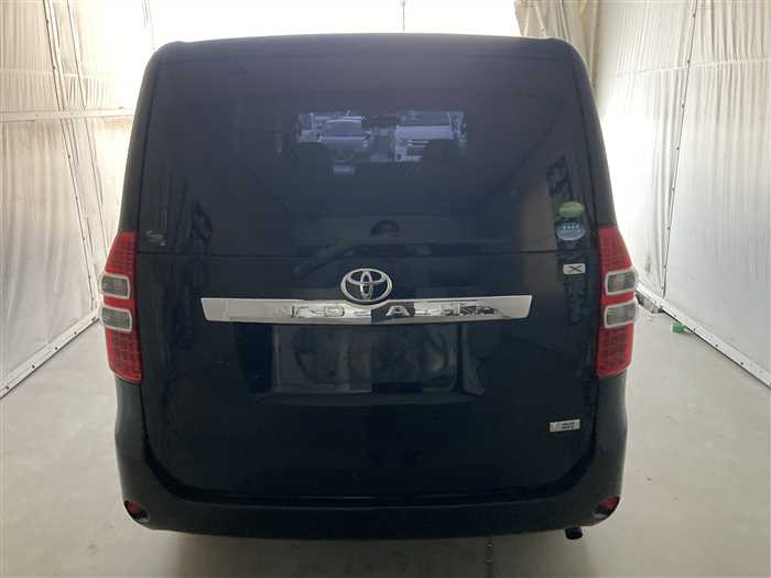 2013 Toyota Noah DBA-ZRR70G (UW-6981ac4618d35)[5]