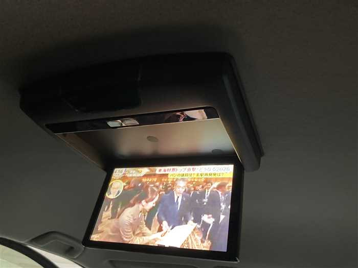 2013 Toyota Noah DBA-ZRR70G (UW-6981ac4618d35)[23]