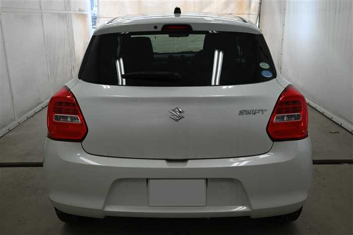 2017 Suzuki Swift DBA-ZC83S (UW-69a69417cf909)[5]