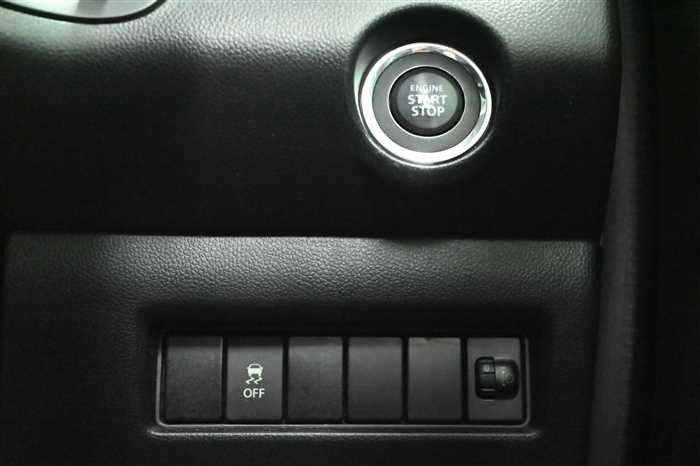 2017 Suzuki Swift DBA-ZC83S (UW-69a69417cf909)[19]