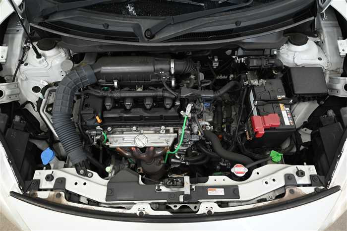 2017 Suzuki Swift DBA-ZC83S (UW-69a69417cf909)[23]