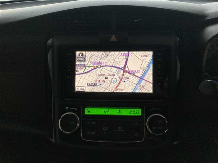 2013 Toyota Corolla Axio DBA-NZE161 (UW-69ad0022a2fc1)[18]