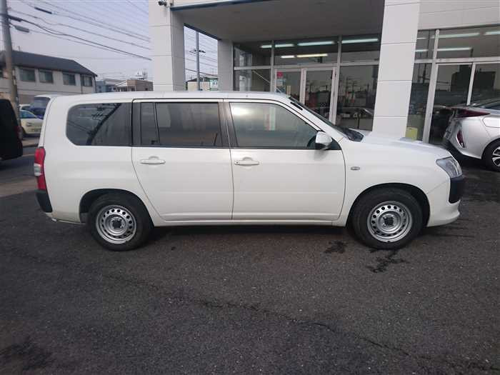 2020 Toyota Probox NHP160V (UW-69ad002fb5fe2)[8]