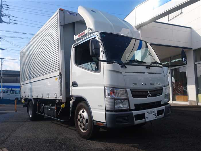 2015 Mitsubishi Canter FEA50 (UW-6981ac4d79b69)[1]
