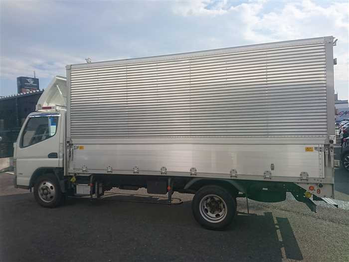 2015 Mitsubishi Canter FEA50 (UW-6981ac4d79b69)[7]