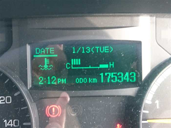 2015 Mitsubishi Canter FEA50 (UW-6981ac4d79b69)[27]