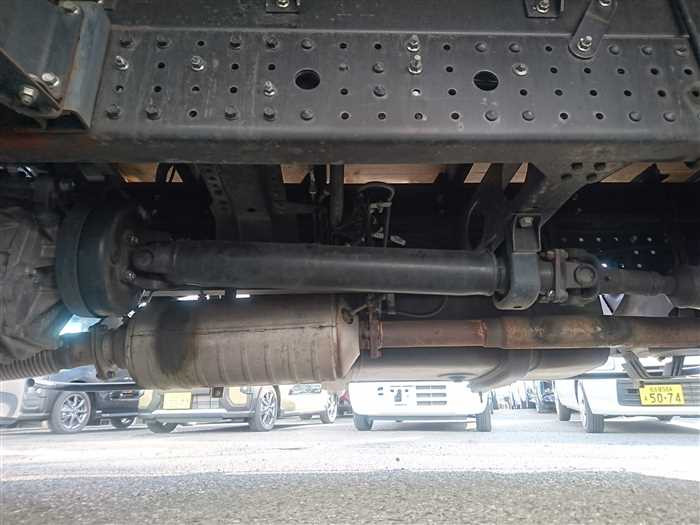 2015 Mitsubishi Canter FEA50 (UW-6981ac4d79b69)[29]