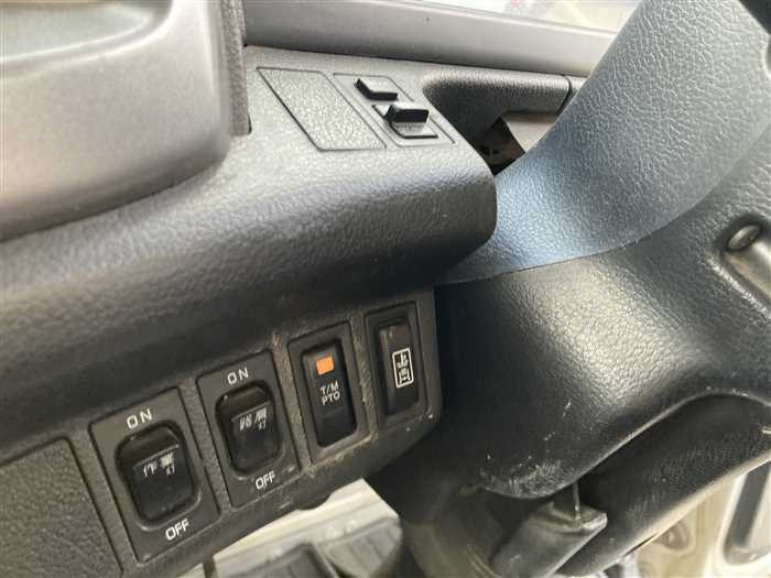 2011 Hino RANGER BKG-FC7JKYA (UW-69ad0031e2513)[20]