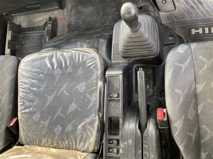 2011 Hino RANGER BKG-FC7JKYA (UW-69ad0031e2513)[21]