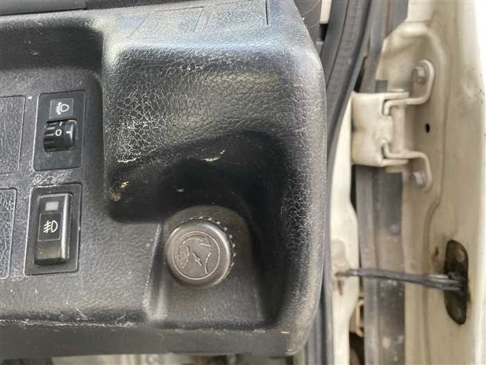 2011 Hino RANGER BKG-FC7JKYA (UW-69ad0031e2513)[22]