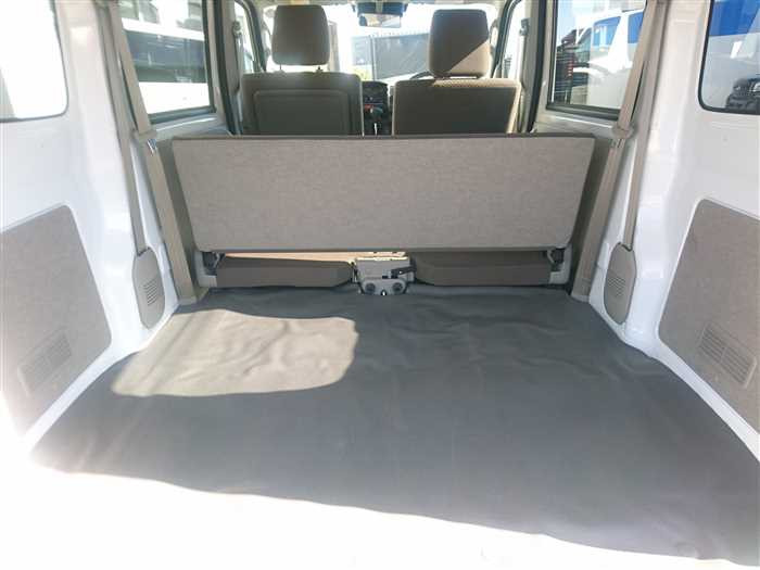 2025 Mazda Scrum Van DG17V (UW-6981ac5f925b3)[16]