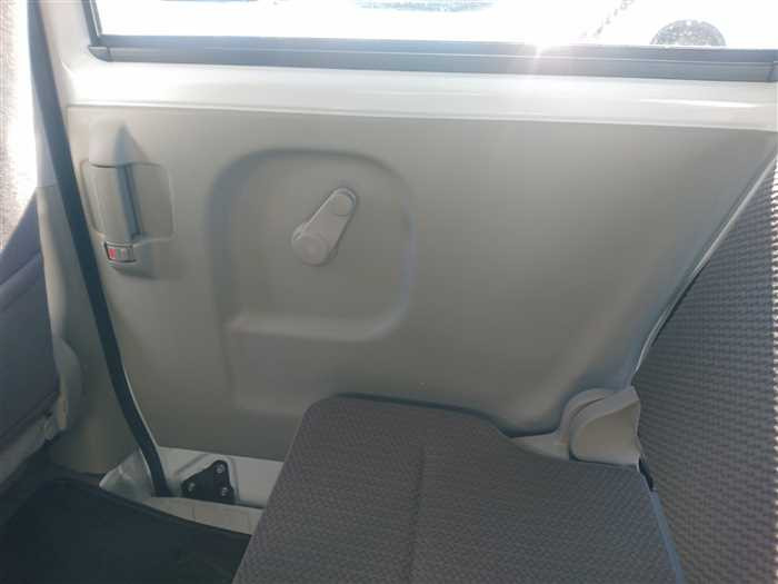 2025 Mazda Scrum Van DG17V (UW-6981ac5f925b3)[19]