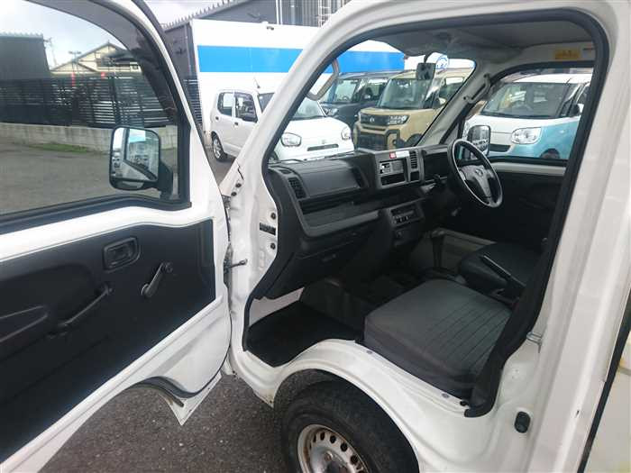 2017 Daihatsu Hijet Truck S510P (UW-69a6940b1e033)[17]