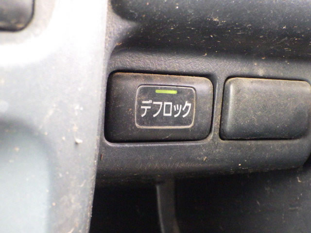 1999 Honda Acty Truck HA7 (UW-699690496b43e)[14]