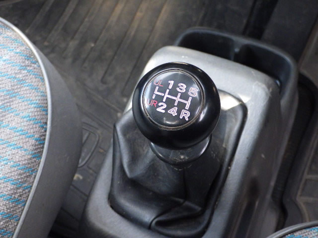 1999 Honda Acty Truck HA7 (UW-699690496b43e)[13]