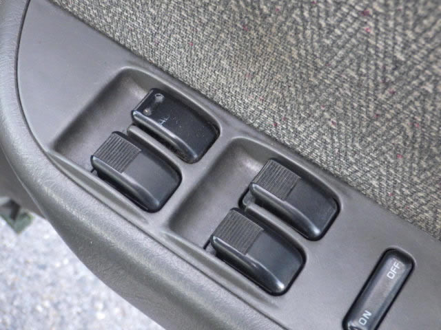 1996 Daihatsu Hijet Van S100W (UW-69845c60992a2)[16]