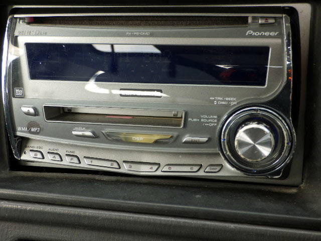 1999 Subaru Sambar TT1 (UW-698b0c583cb1b)[11]