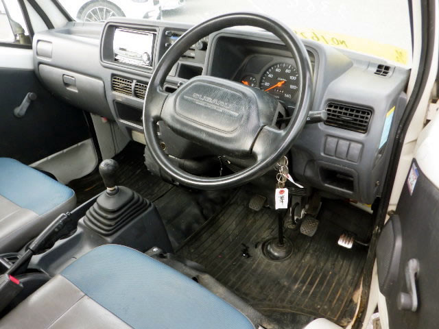 1999 Subaru Sambar TT1 (UW-698b0c583cb1b)[10]