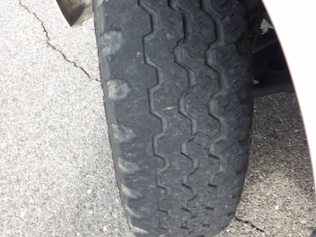 1999 Mitsubishi Minicab Truck U62T (UW-698d4895251a4)[28]