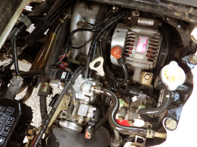 1999 Mitsubishi Minicab Truck U62T (UW-698d4895251a4)[8]