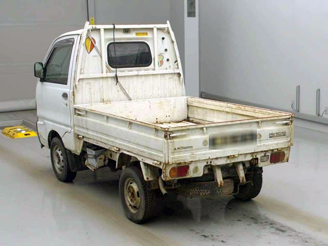 1996 Mitsubishi Minicab Truck U42T (UW-697b237a6bbe1)[1]