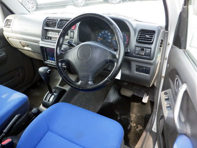 2001 Suzuki Jimny JB23W (UW-6996b785890e0)[10]