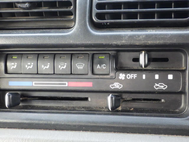 2001 Suzuki Jimny JB23W (UW-6996b785890e0)[12]