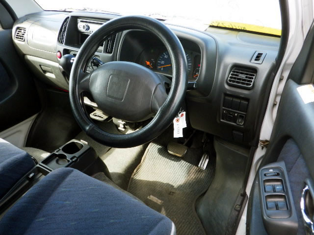 2001 Suzuki Every DA62V (UW-698d505e6289b)[11]