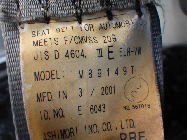 2001 Mitsubishi Minicab Truck U62T (UW-6981c77152803)[17]