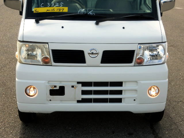 2001 Mitsubishi Minicab Truck U62T (UW-6981c77152803)[31]