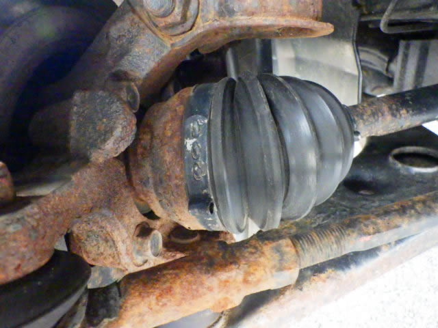 2001 Mitsubishi Minicab Truck U62T (UW-6981c77152803)[26]