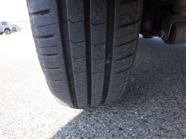 2001 Daihatsu Atrai S220G (UW-698552814c325)[31]