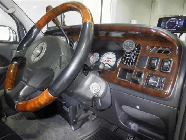 2001 Daihatsu Atrai S220G (UW-697c81ebcd00d)[3]