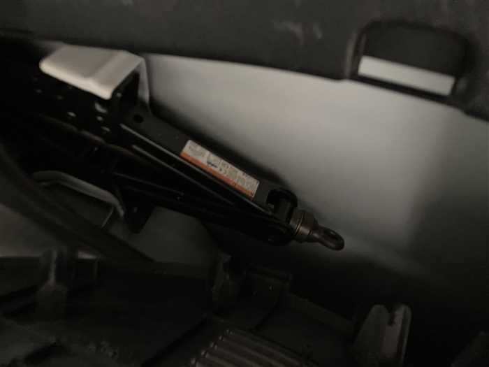 2021 Toyota Probox Van 5BE-NCP160V (UW-6981ac2f50f93)[12]