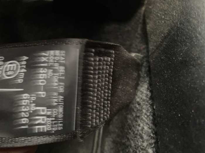 2021 Toyota Probox Van 5BE-NCP160V (UW-6981ac2f50f93)[23]