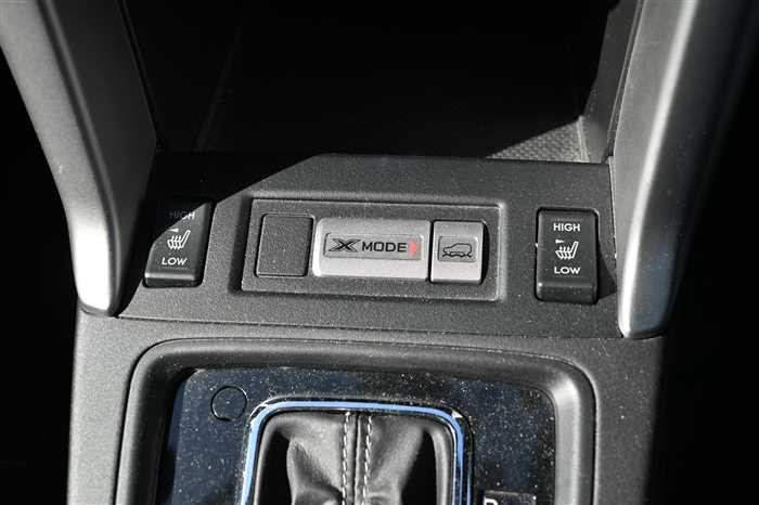 2013 Subaru Forester DBA-SJG (UW-6981ac2fa421c)[20]