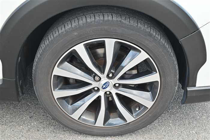 2016 Subaru Exiga DBA-YAM (UW-6981ac317a5d1)[9]