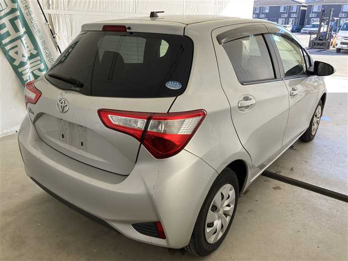 2017 Toyota Vitz KSP130 (UW-6981ac31a8c86)[1]