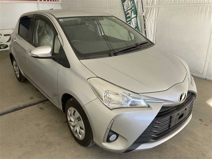 2017 Toyota Vitz KSP130 (UW-6981ac31a8c86)[2]