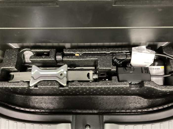 2021 Honda N BOX 6BA-JF3 (UW-6981ac3328c02)[12]